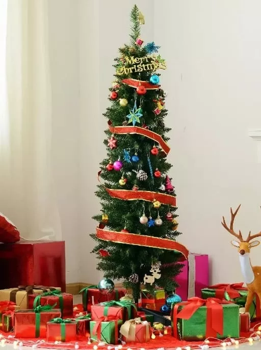 8 - Árvore De Natal Verde Slim Pé De Ferro 2.10m 800 Galhos - Tuti